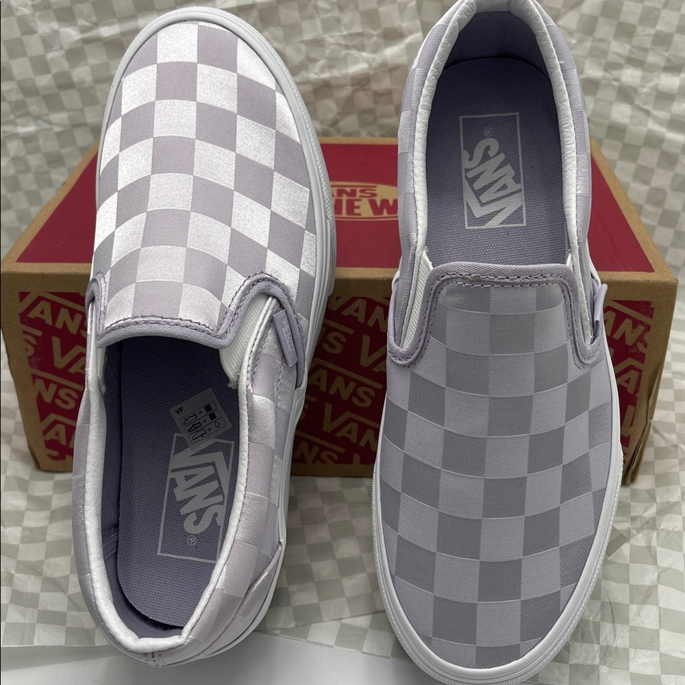 Vans Platform Sneakers Classic Slip-On Stackform
Satin Checkerboard Lilac - Picture 12 of 16
